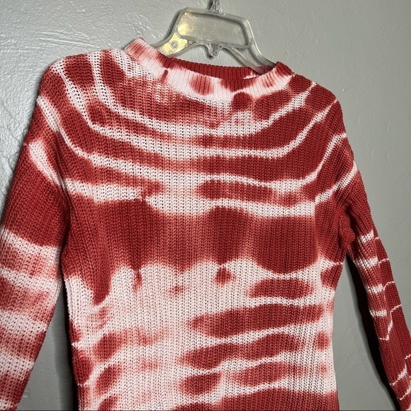 Tie Dye Crew Neck High Low Sweater - Picture 3 of 8